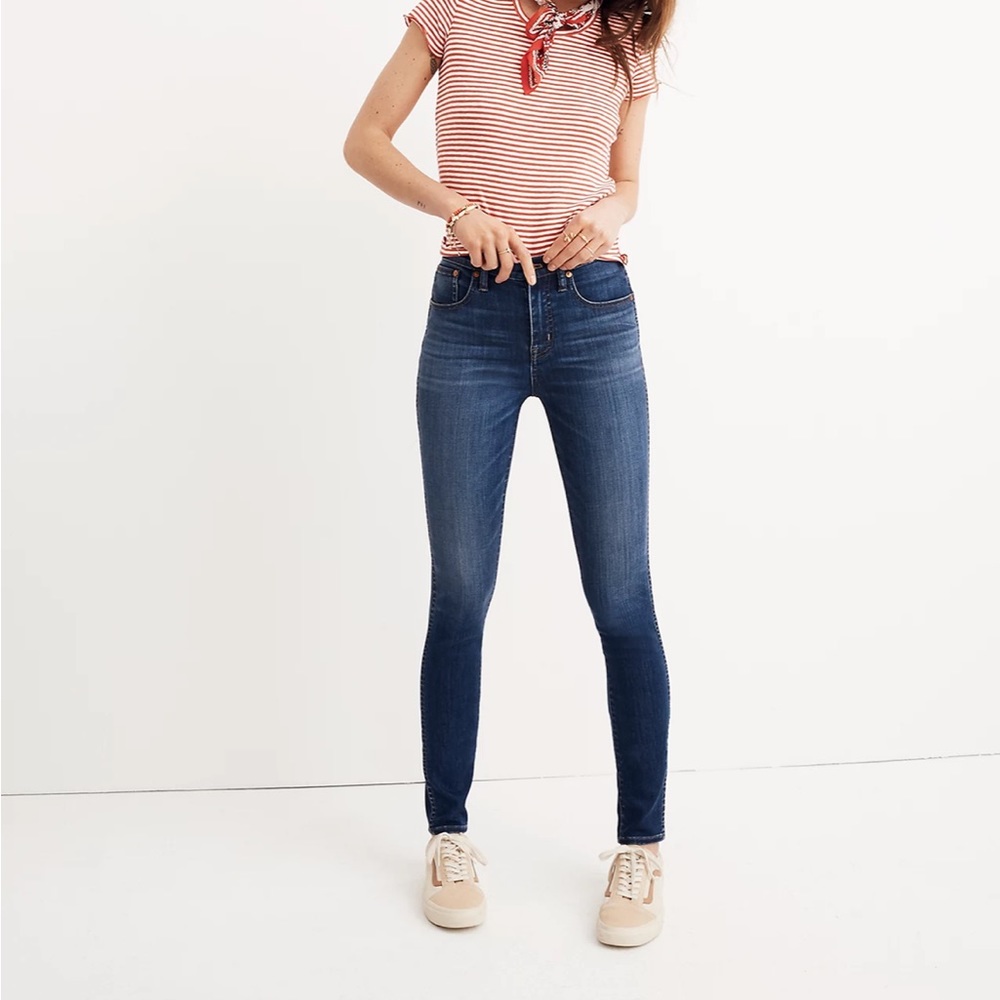 Madewell 10" High-Rise Skinny Jeans in Danny Wash